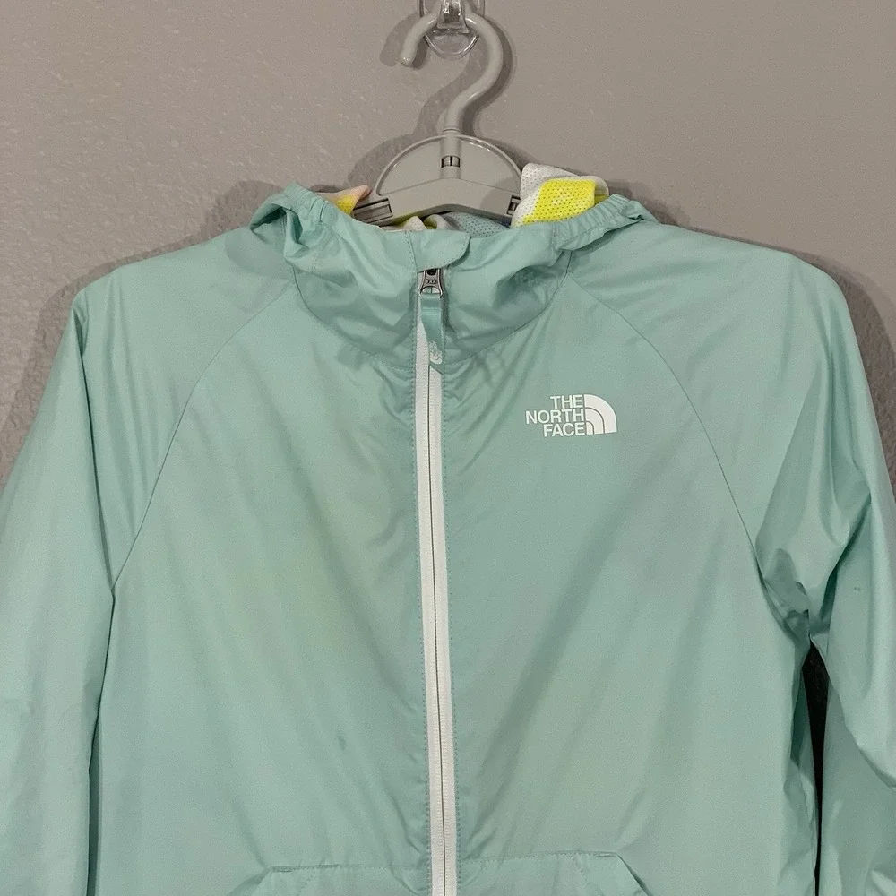 The North Face Windwall Jacket Girls Medium Mint Green Packable Pockets‎ EUC